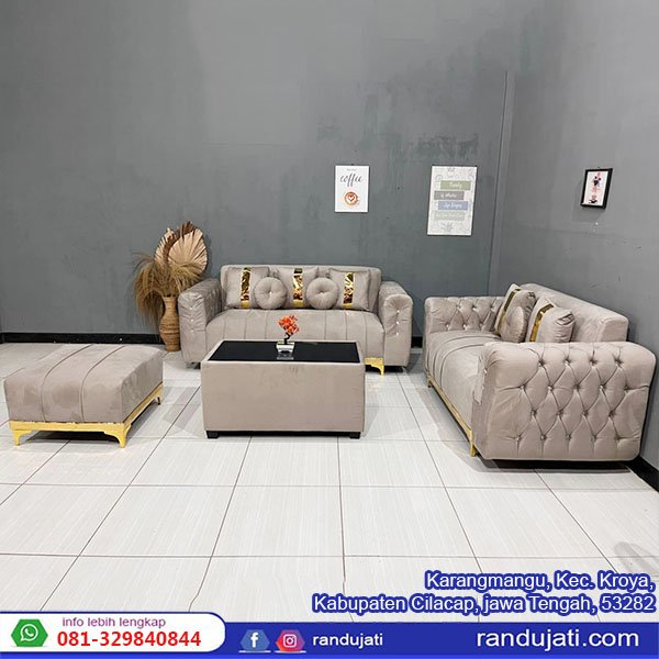 SOFA FANCY 32 PUK KREM LIST EMAS 